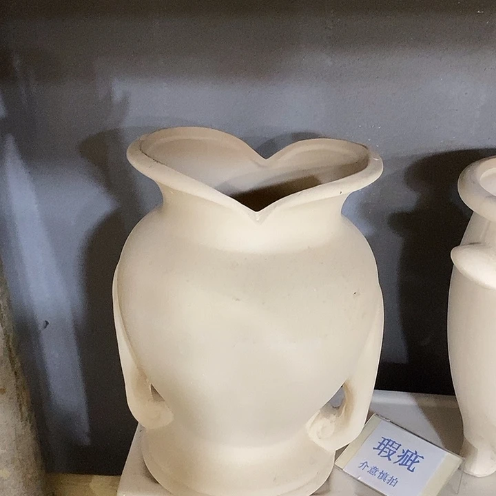 紫砂花盆多肉瑕疵盆有孔。