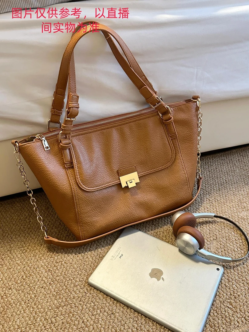 9.0女生高奢翻盖复古风纯色托特包锁扣通勤风拉链腋下包车缝线