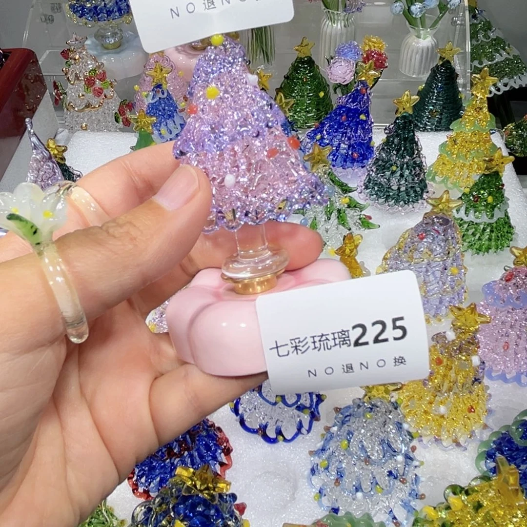 自***如玻璃颈饰225加到223粉紫圣诞树上