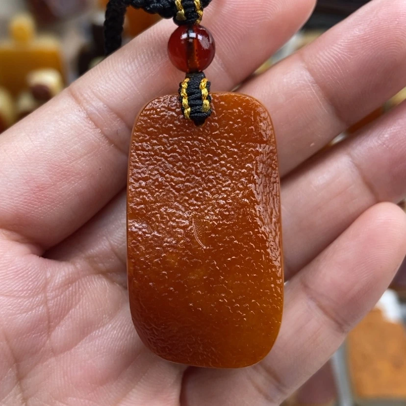 【闪购商品】琥珀颈饰未镶嵌