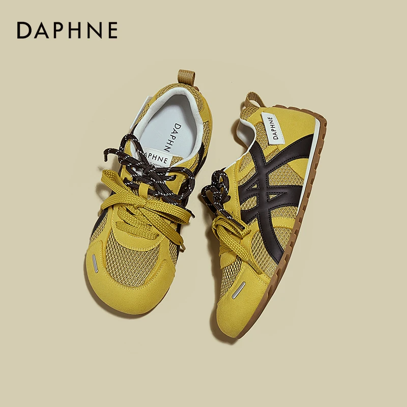 达芙妮透气休闲鞋女2025夏季新款时尚运动鞋网面圆头平底德训女鞋