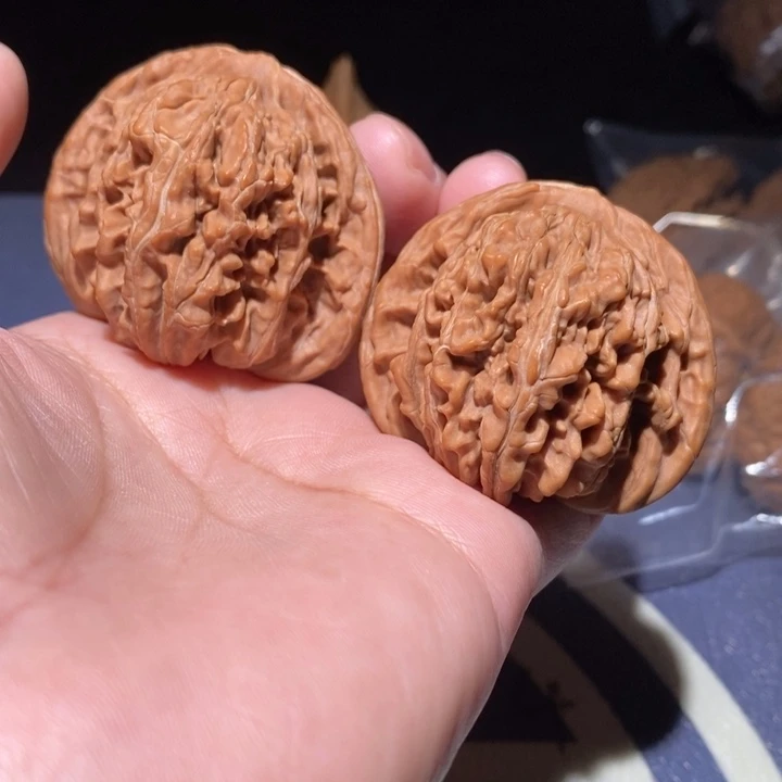 文玩核桃吊坠45尺四座楼