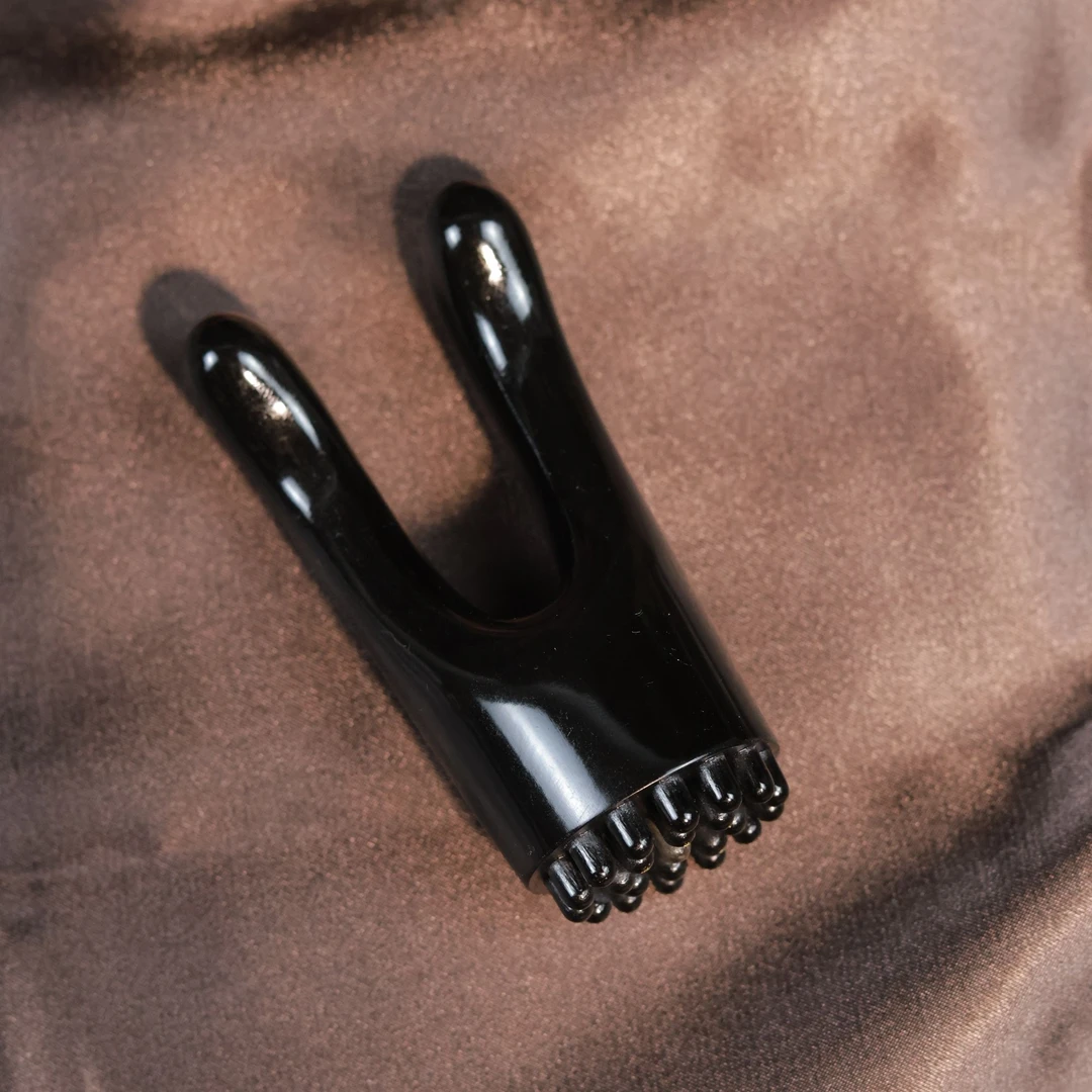 多功能按摩牛角兔耳鼻刮莲蓬清洁按摩导入精品便携