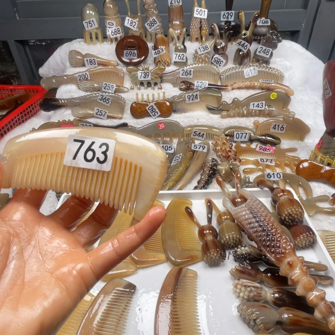 杨***洋牛角梳牛角福利款