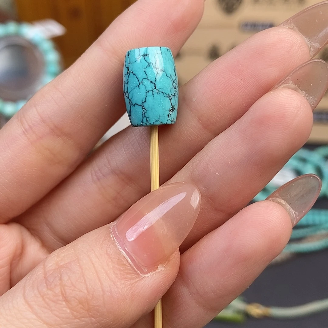 绿松石雕刻未镶嵌