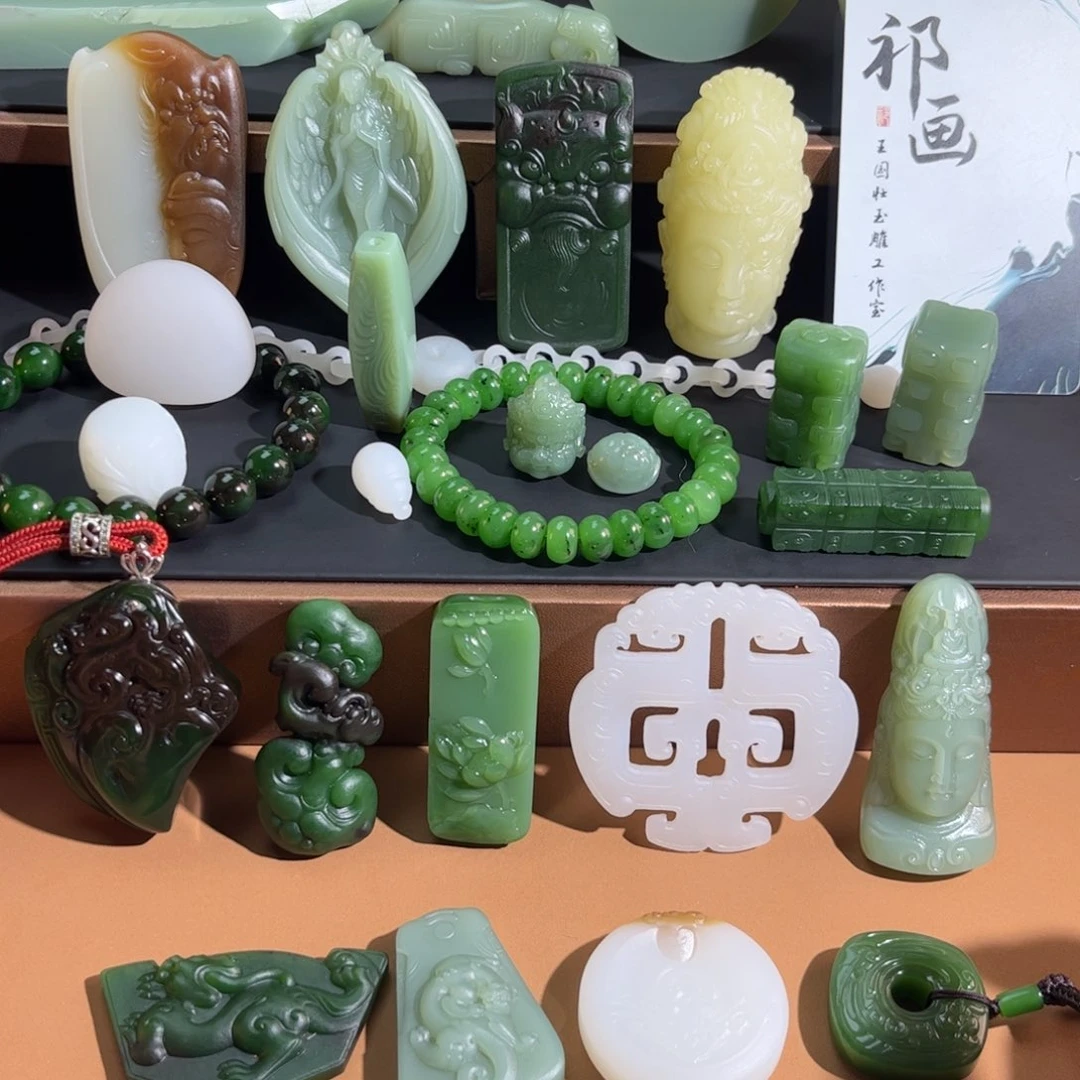 和田玉未镶嵌颈饰