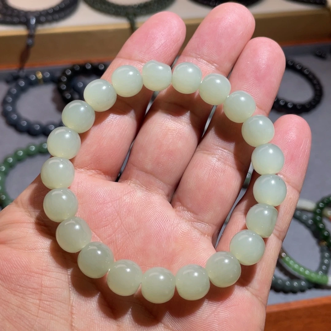 和田玉未镶嵌手串