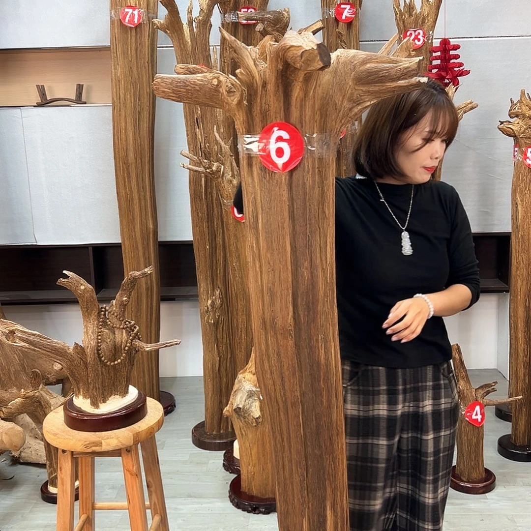 沉香摆件啊*沉香摆件