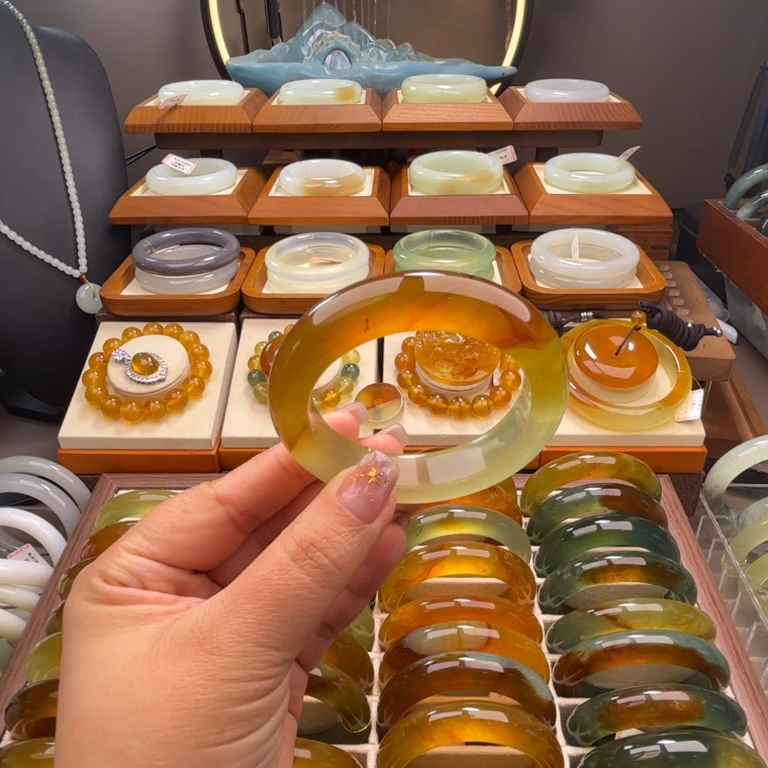 蛇纹石玉未镶嵌55-56