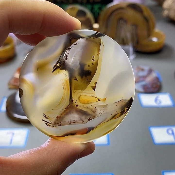 玛瑙/玉髓未镶嵌珠宝半成品