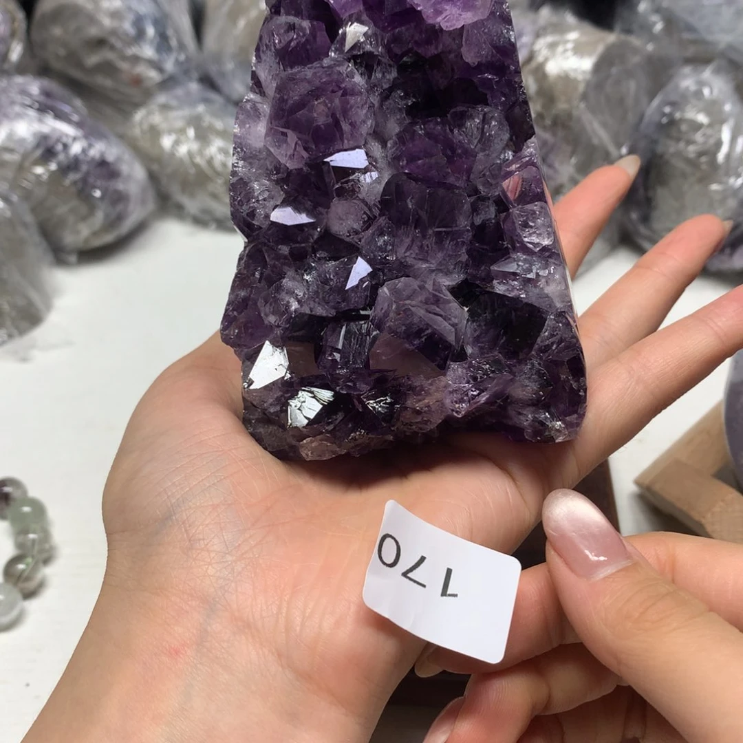 水晶摆件未镶嵌水晶