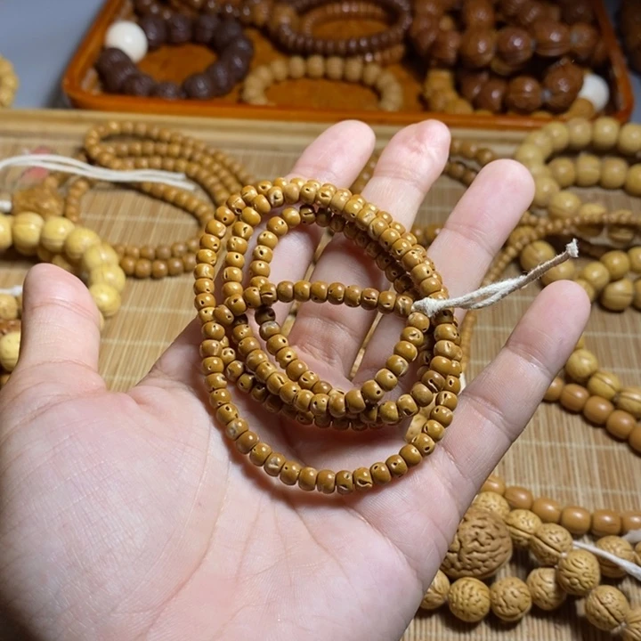 核桃手串/手链T***y哈哈哈哈哈哈哈哈哈哈哈