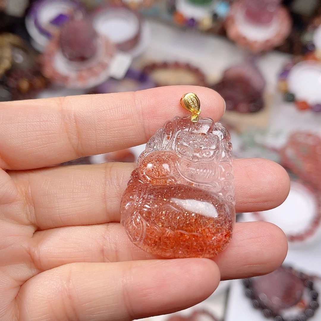 颈饰18K金镶嵌水晶订制