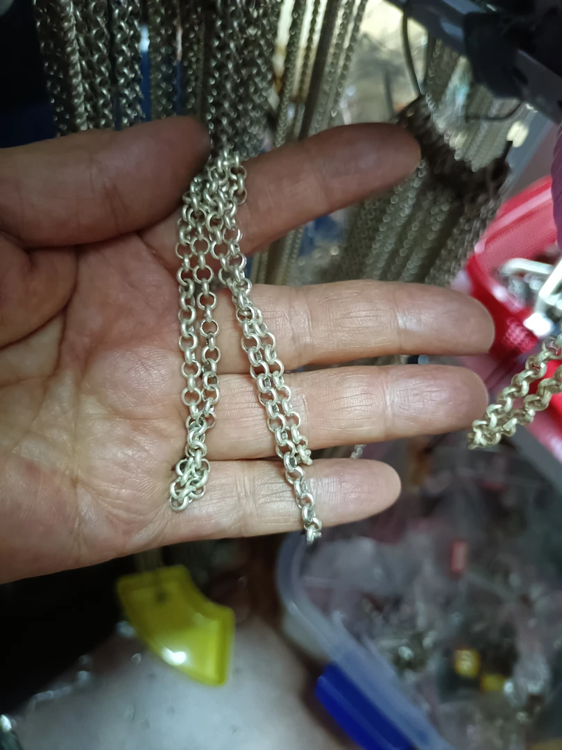 2贵州省苗家老苗银老工艺