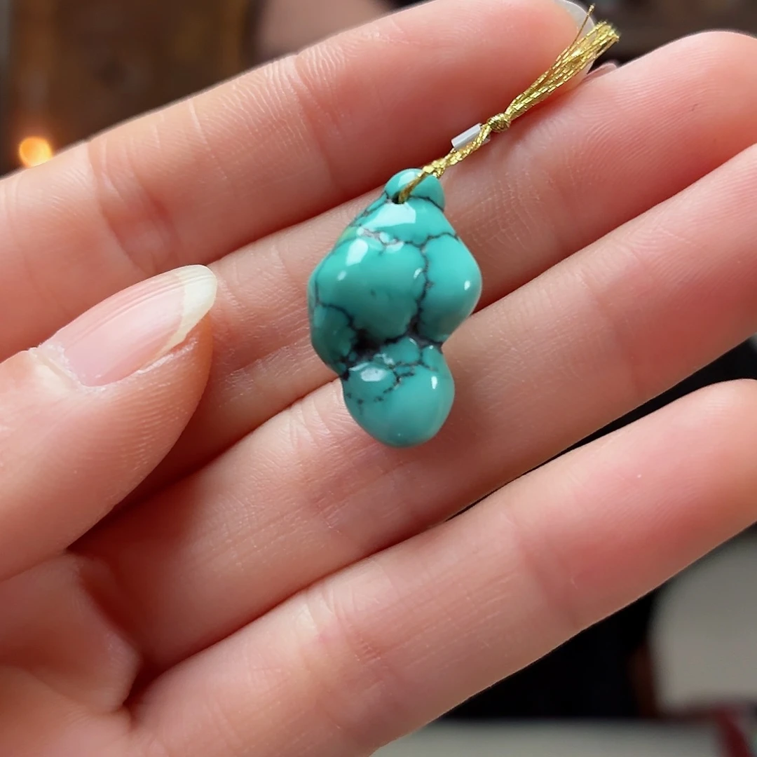 未镶嵌绿松石珠宝奇石