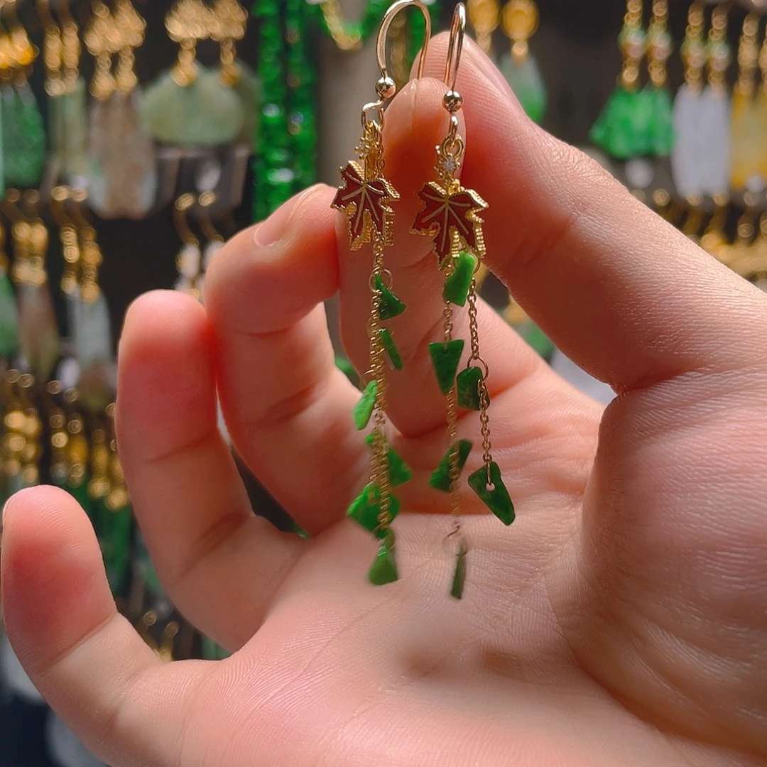 翡翠未镶嵌耳饰翡翠