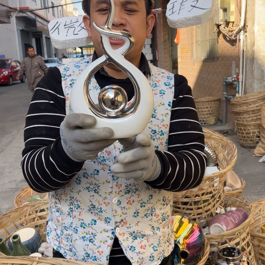 摆件58 号高中低温陶瓷工艺瓶（部分微瑕）