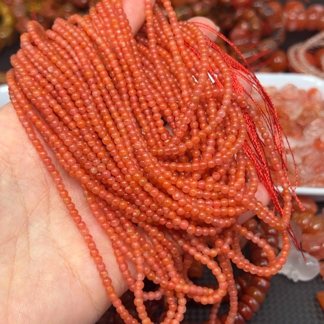 鸿***心南红玛瑙未镶嵌手链
