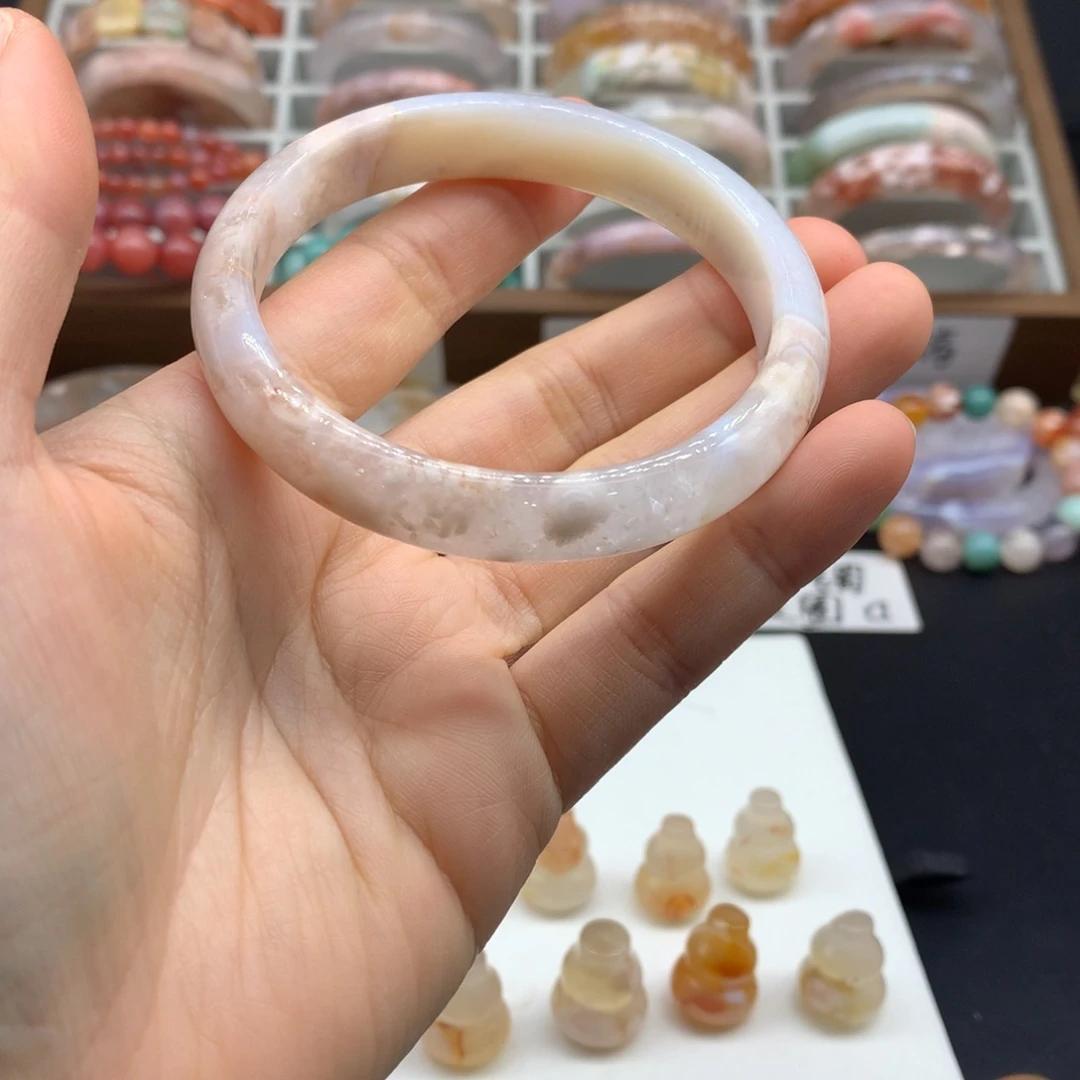 【闪购商品】玛瑙/玉髓手镯未镶嵌?**溪