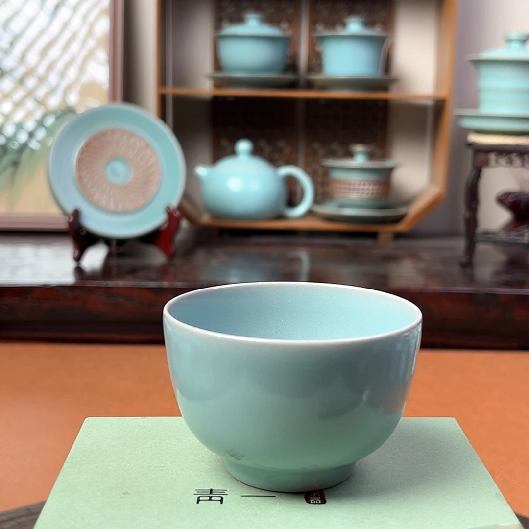 瓷片哈哈哈哈哈哈哈哈哈哈哈