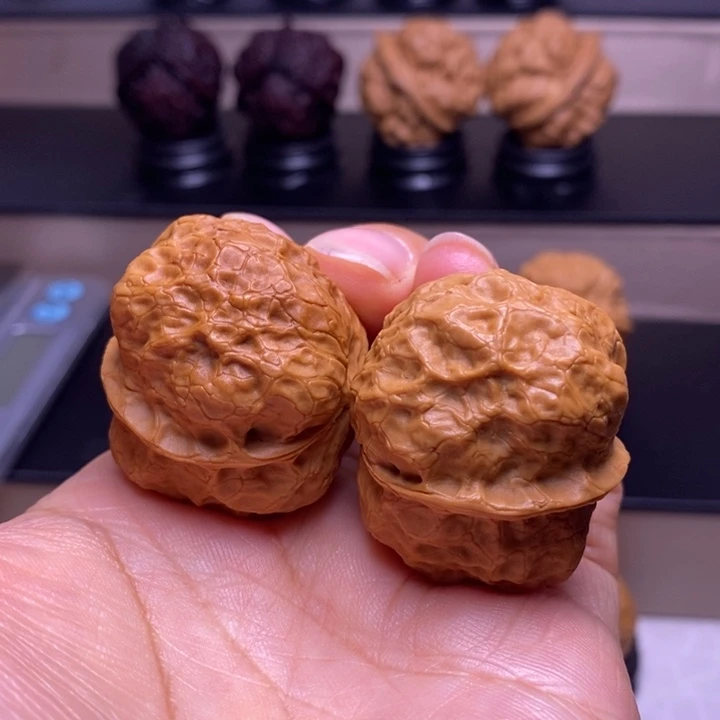 文玩核桃把件精灵蟾48