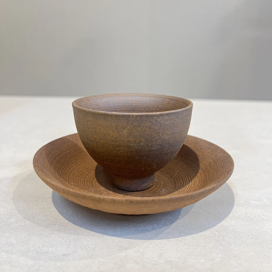 粗陶老岩泥黄陶茶杯主人杯茶托点心盘套组