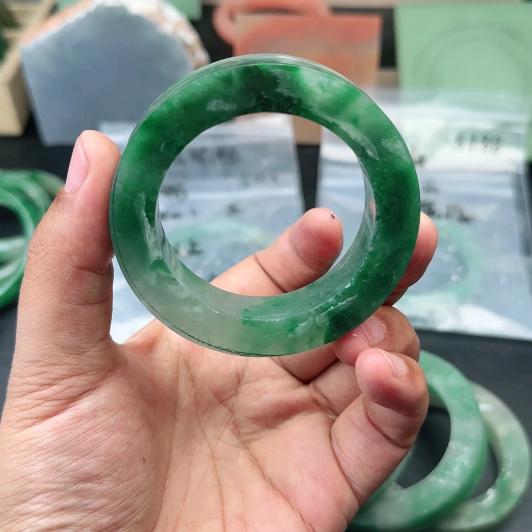 定制石英质玉李*溪手镯