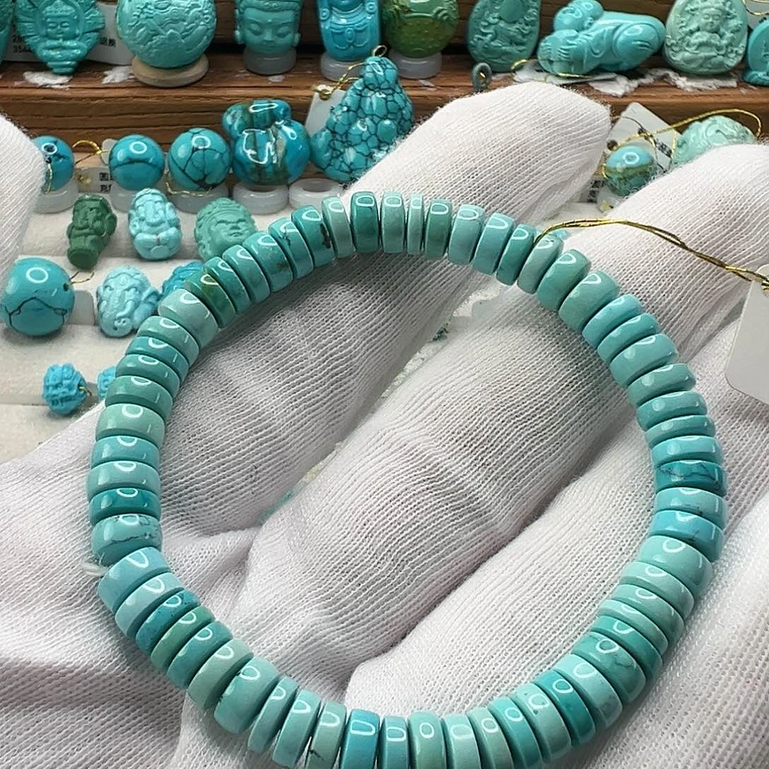 绿松石配饰未镶嵌