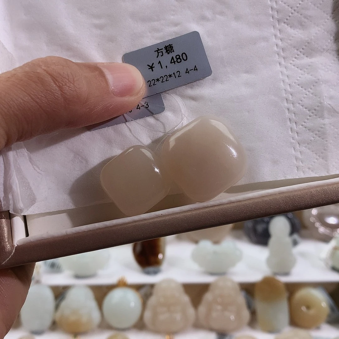 和田玉颈饰未镶嵌Y****恋