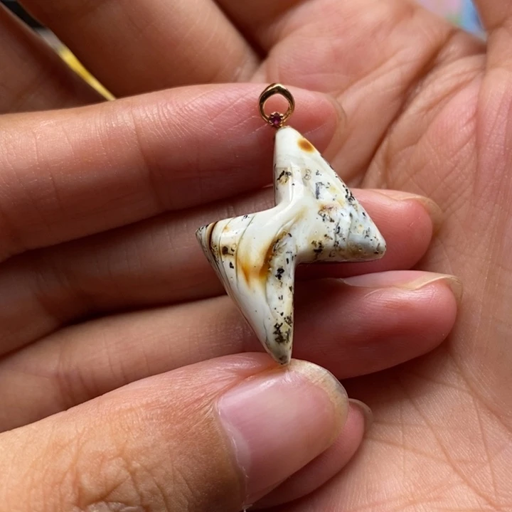 琥珀未镶嵌裸石蜜蜡