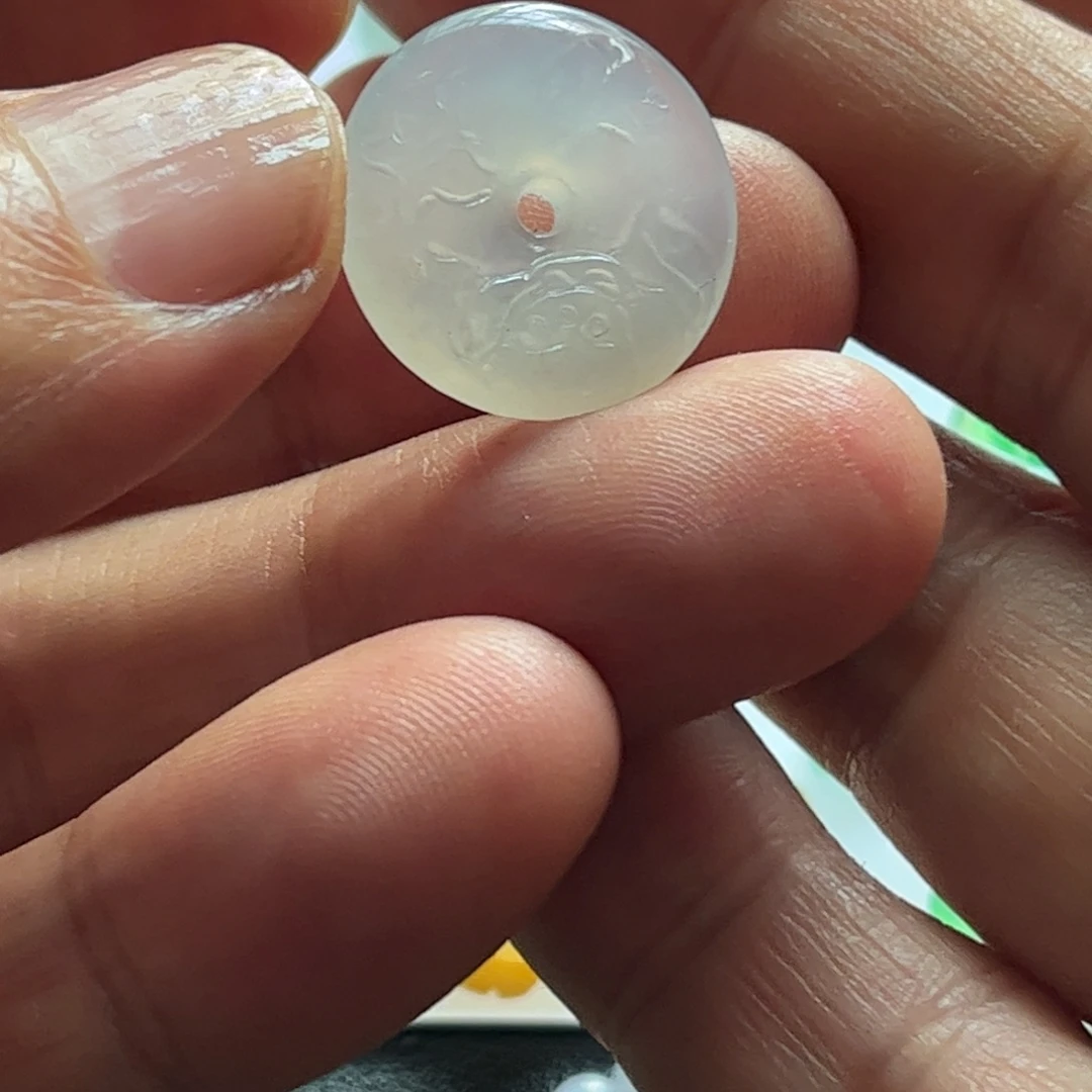 定制翡翠未镶嵌平安扣