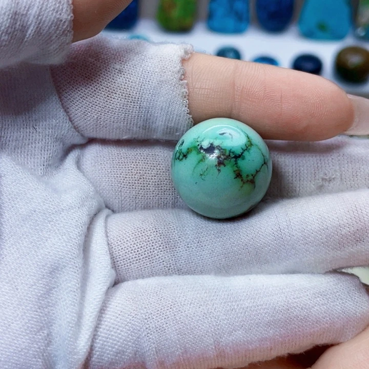 绿松石未镶嵌饰品