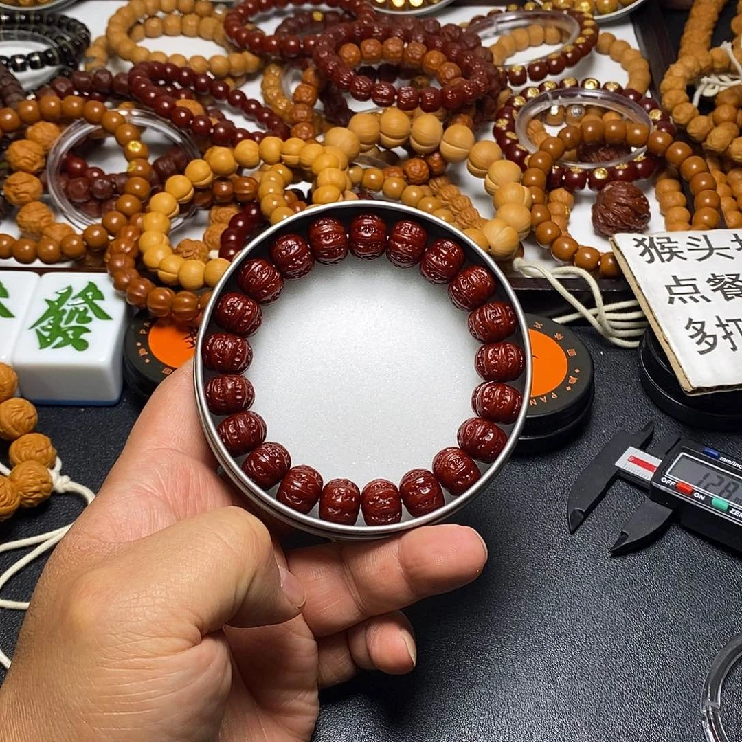 猴头核桃手串全品13左右飞碟京八棱17号