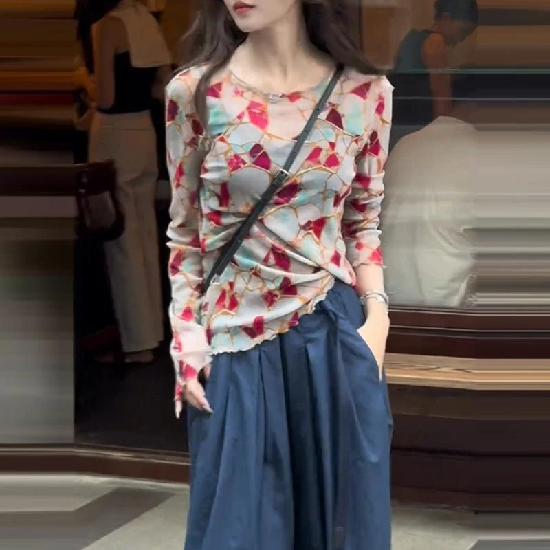 时尚洋气设计感印花长袖T恤女夏季新款宽松显瘦薄款百搭减龄上衣