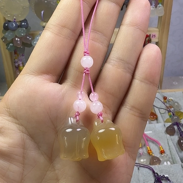 福利款手机挂件粉色绳铃兰花
