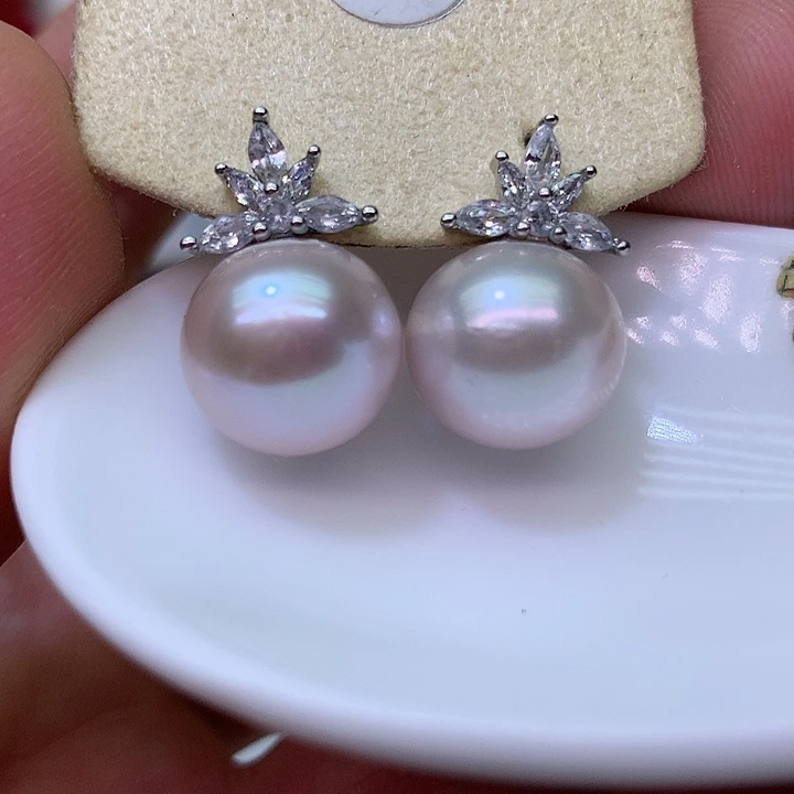 银S925镶嵌耳饰淡水珍珠