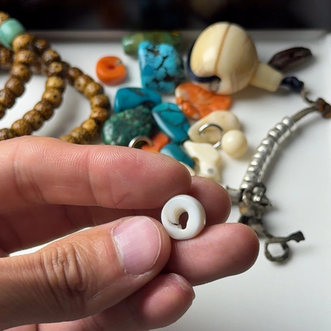 琉璃/树脂/塑料类藏传配饰