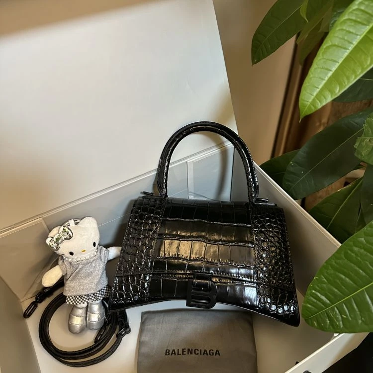 99新/巴黎世家/C8857718248/[251111SWB]