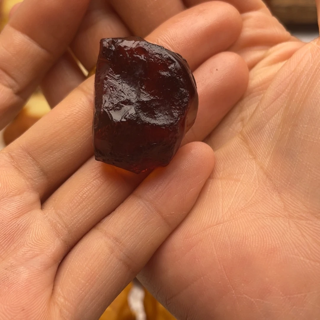 ****财定制琥珀未镶嵌蜜蜡订制屁桃