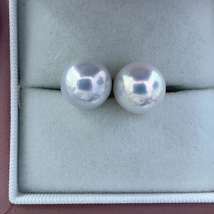 18K金镶嵌淡水珍珠耳饰