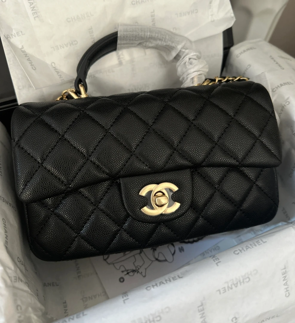 95新 Chanel/香奈儿 泡泡专属 香奈儿手提邮差斜挎包/98新包展