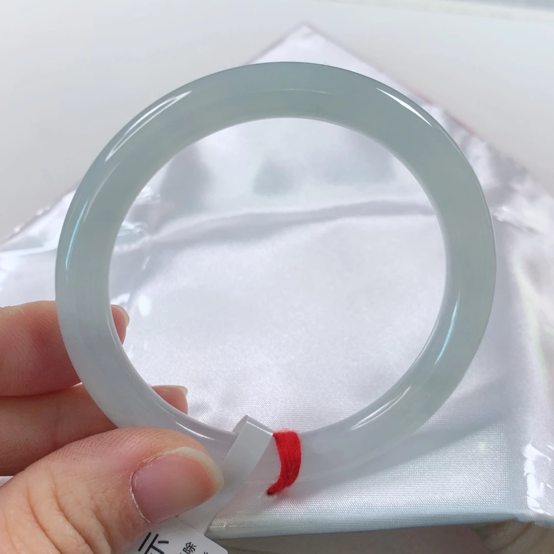 未镶嵌手镯（圆镯）翡翠299