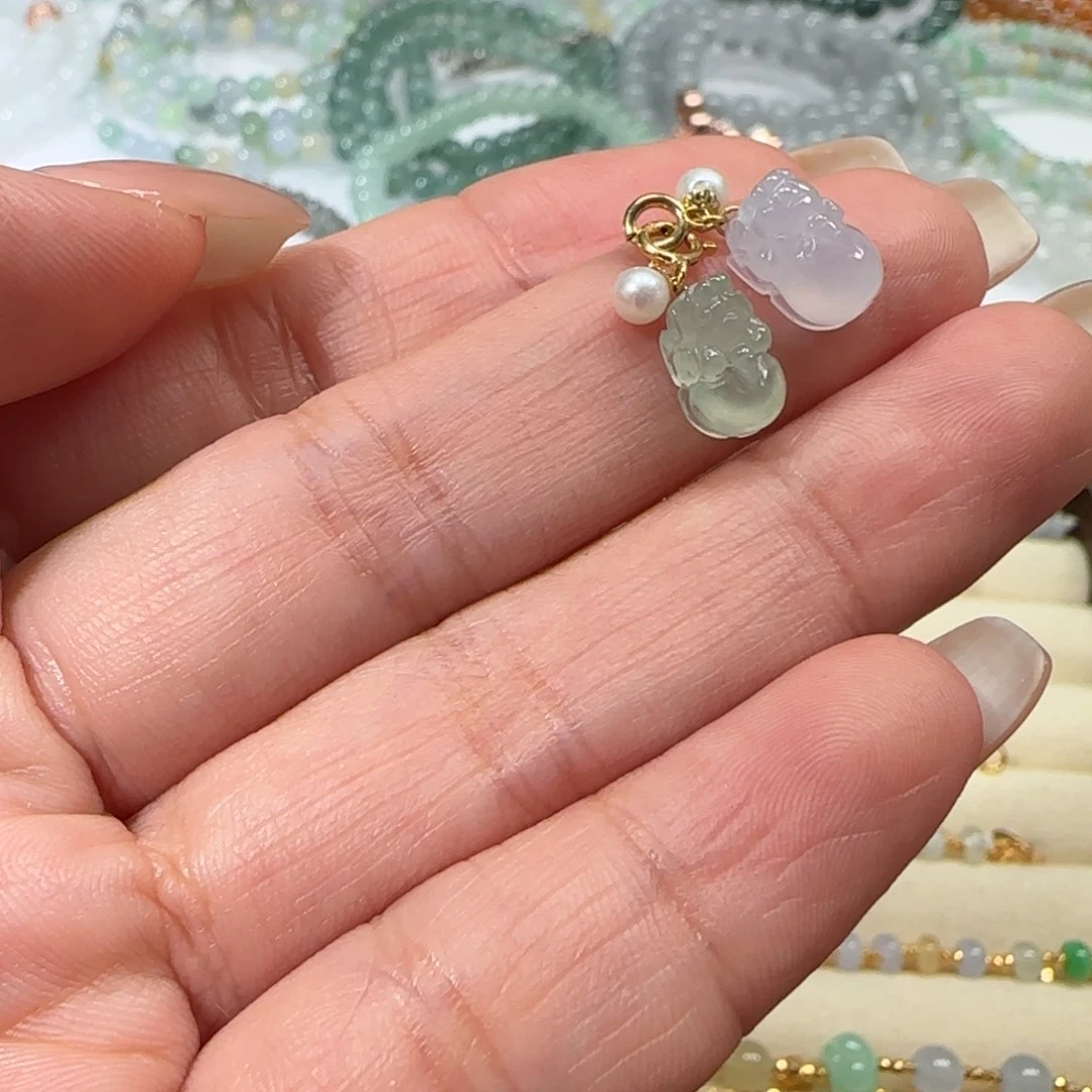 翡翠未镶嵌手链貔貅