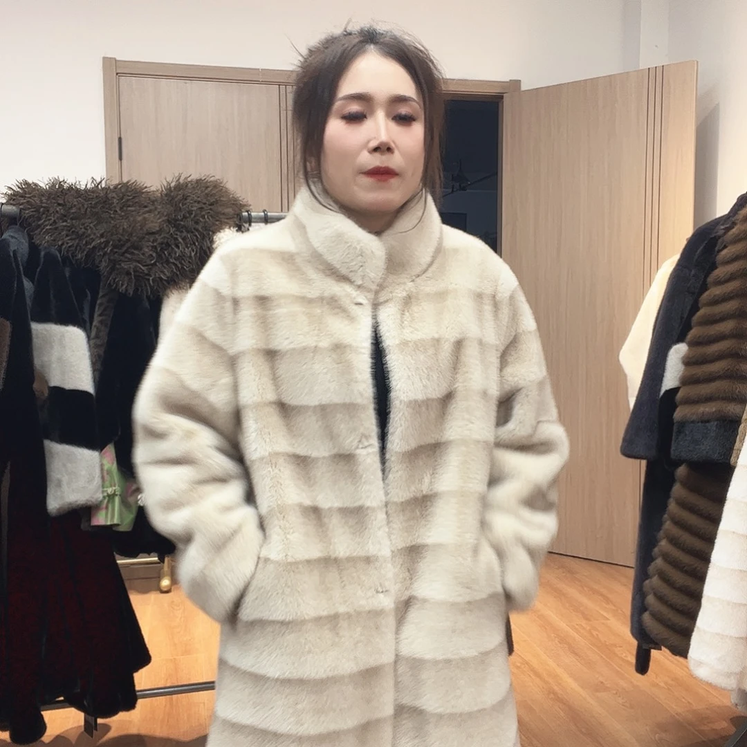 41号皮毛一体外套