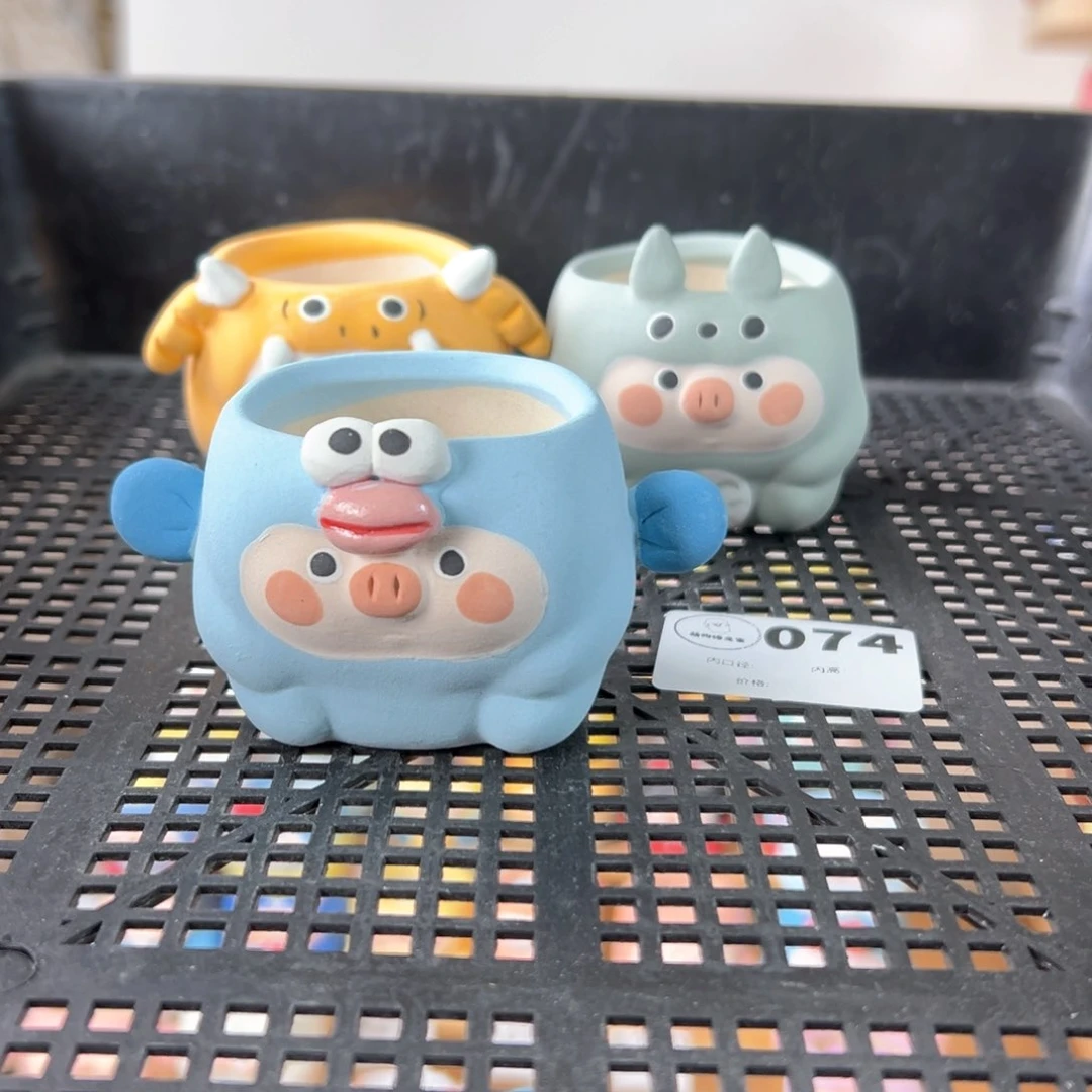 陶瓷平**樂074迷你抱抱猪3只特价
