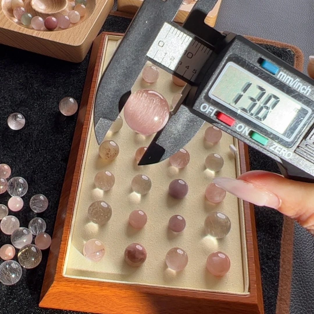 J***y水晶未镶嵌手链13.8m定制通孔不退不换