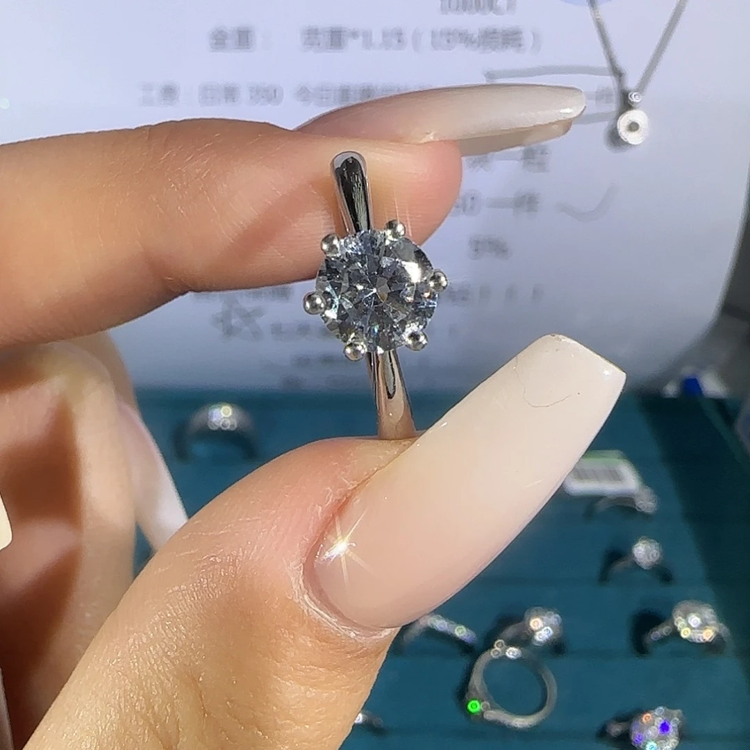实验室培育钻石铂Pt950镶嵌一克拉周家六爪14圈口