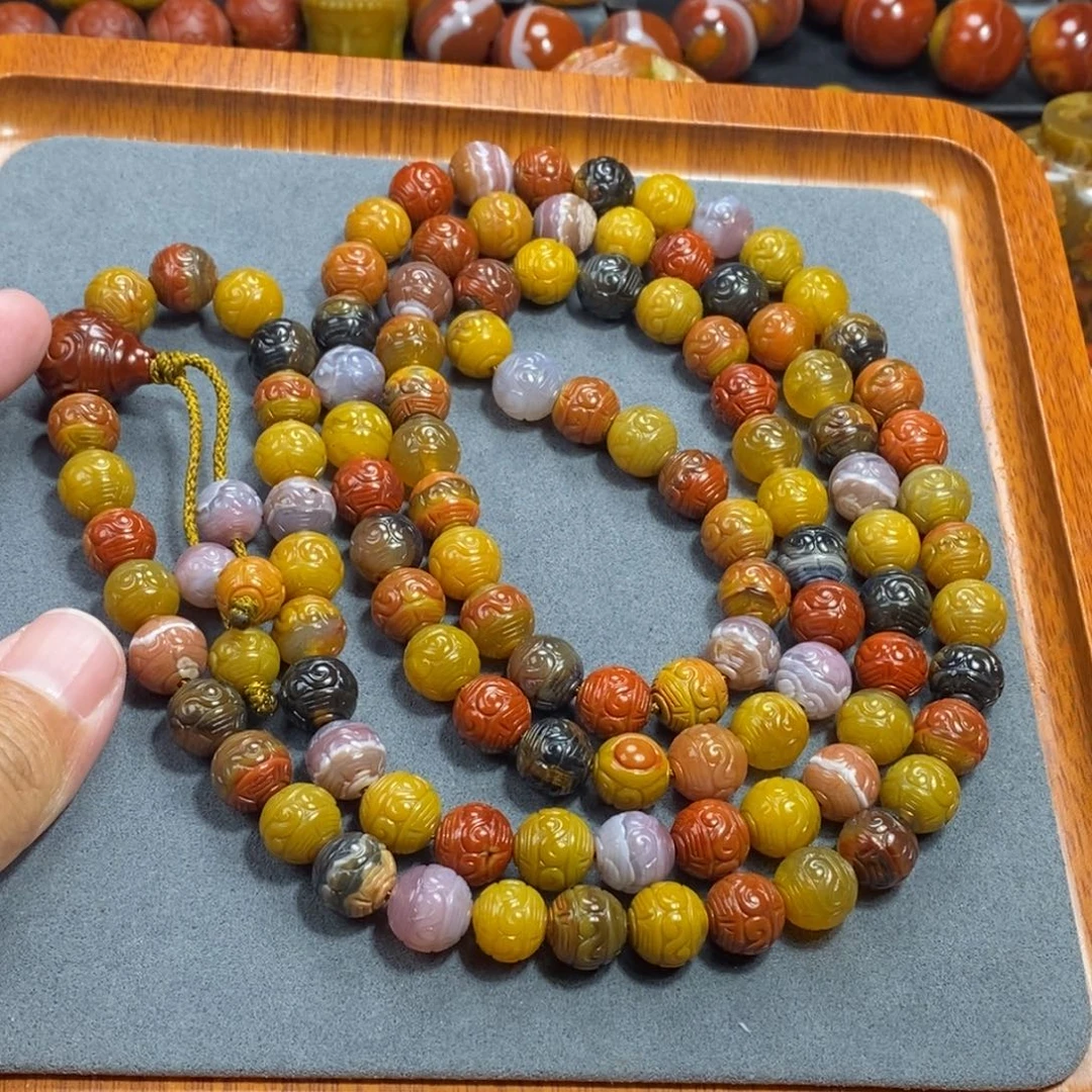 玛瑙/玉髓未镶嵌战国红战国红10➕雕刻108粒