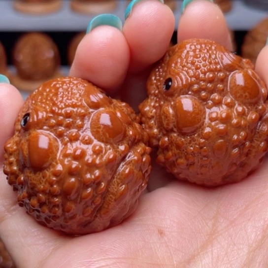 吊坠橄榄核金蟾手球3.5