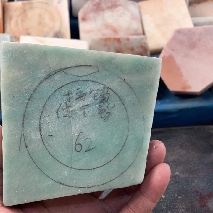 ᝰ****石英质玉未镶嵌定制